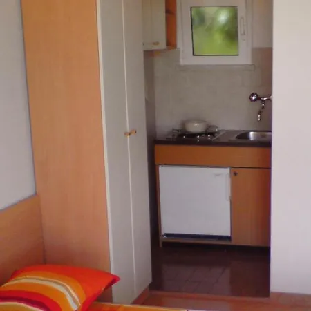 Apartman With Wifi - 4374 Korcula Town